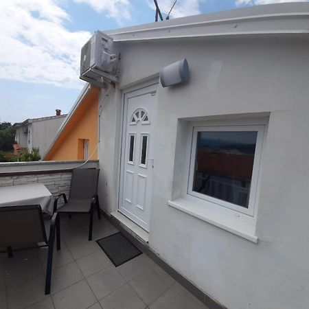 Apartment Ivana Krk Town Chambre photo